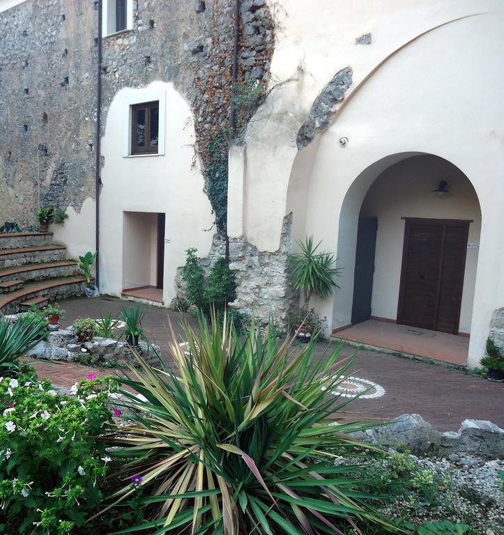 Residence Il Convento SantʼAngelo a Fasanella Buitenkant foto
